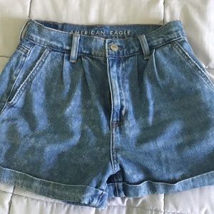 American Eagle Mom Shorts